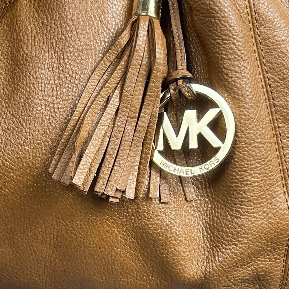 Michael Kors Astor Ring Handbag Camel Brown Tassel MK Purse Pebbled Leather Hobo